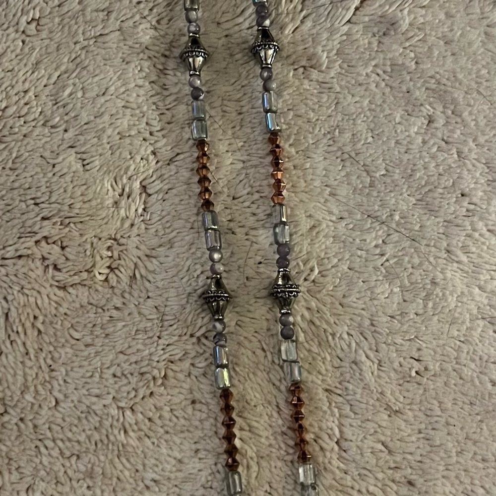 31” mixed metal and glass beads necklace